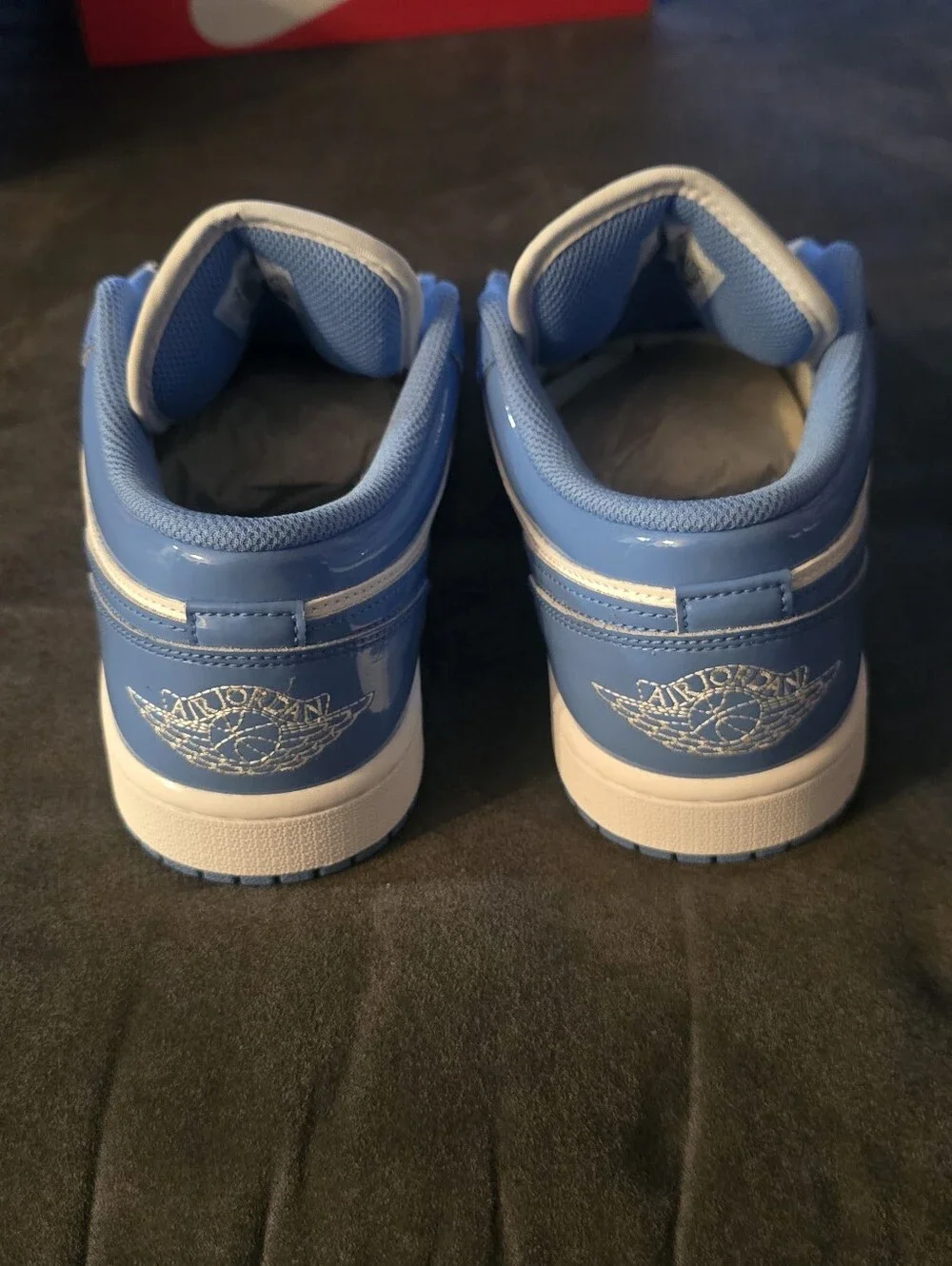 Jordan Low Blue & White University Blue Mens Size 8 New With No Box .